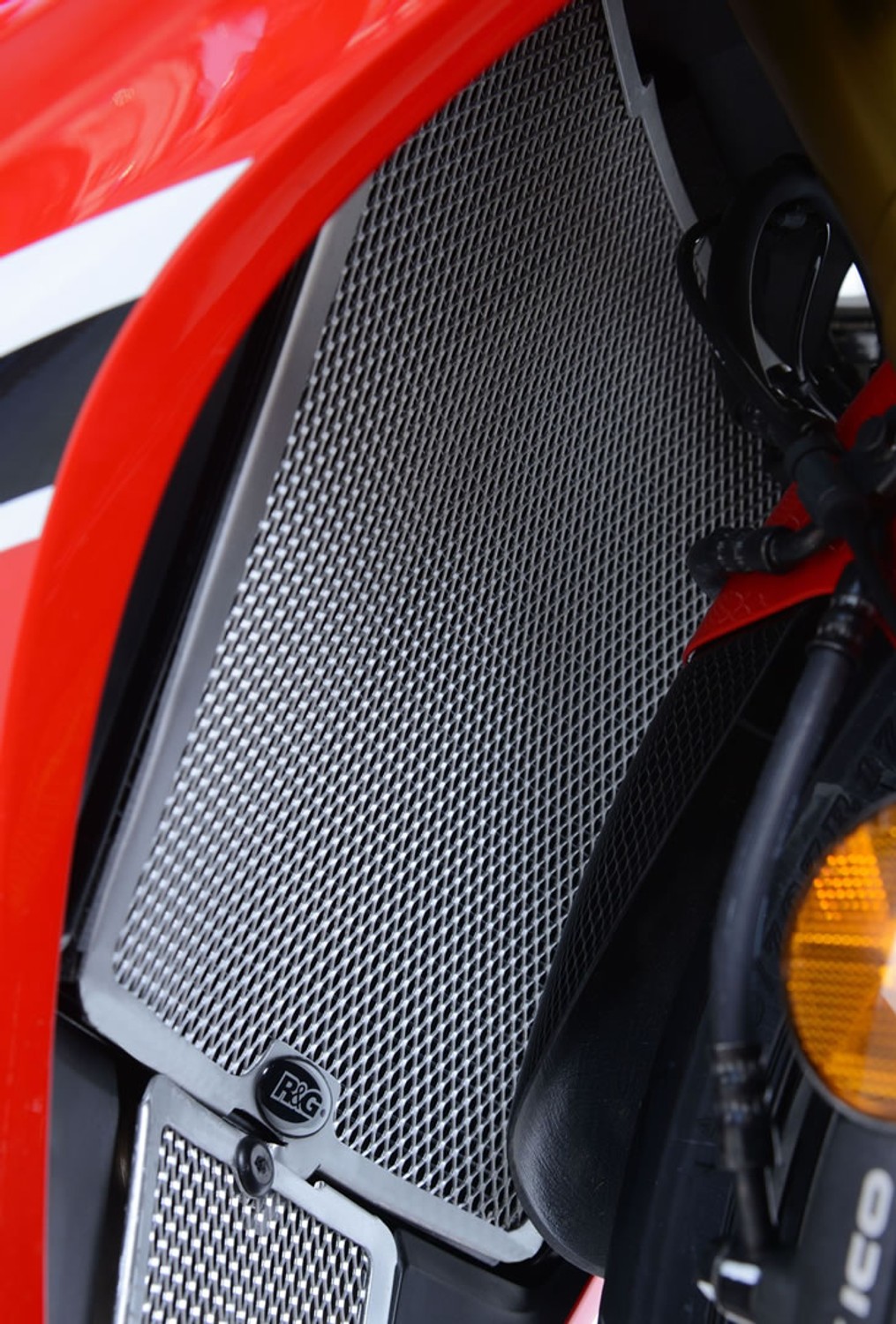 R&G Racing Radiator Guard for the Honda CBR1000RR/RR-R/RR-R SP '17-'19 R&G Racing Radiator Guard for the Honda CBR1000RR/RR-R/RR-R SP '17-'19